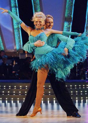 Rent Strictly Come Dancing: The Best of Series 4 Online DVD Rental