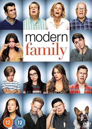 Rent Modern Family: Series 11 (aka Modern Family: The Eleventh and Final Season) Online DVD & Blu-ray Rental